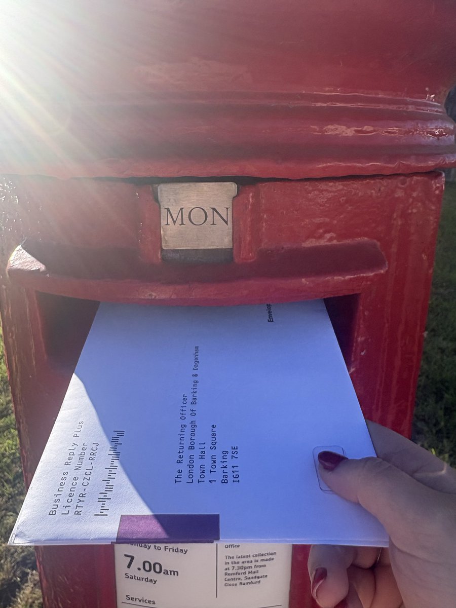 harrietspoor's tweet photo. Voted Early, Voted by Post, Voted Labour 🌹 https://t.co/rdIFL0ReXP