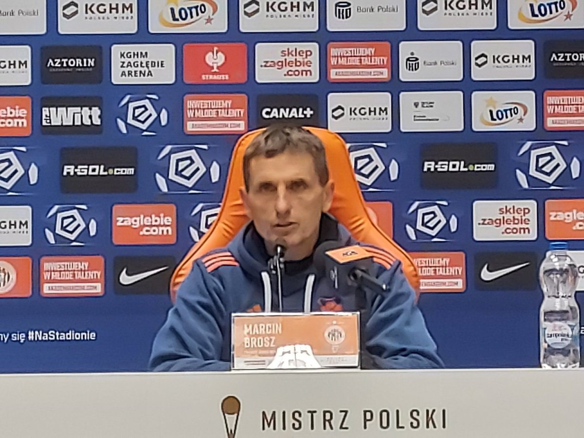 Trener Marcin Brosz: Do poziomu zespołu w drugiej połowie dopasował się też Jesus Jimenez, który indywidualnymi akcjami dawał szanse na zdobywanie bramek #ZAGBBT