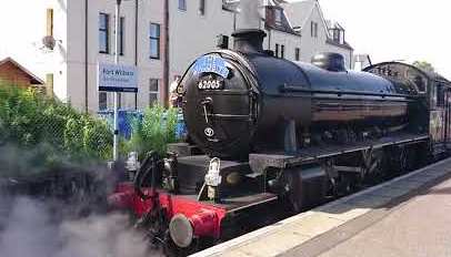 tourscotland's tweet image. Tour #Scotland travel video Blog of the #Harry #Potter steam train at the railway station on West Highland railway line on #ancestry, #history visit and trip to #Fort #William. Station is the starting point for The #Jacobite train tour-scotland-photographs.blogspot.com/2018/07/tour-s…