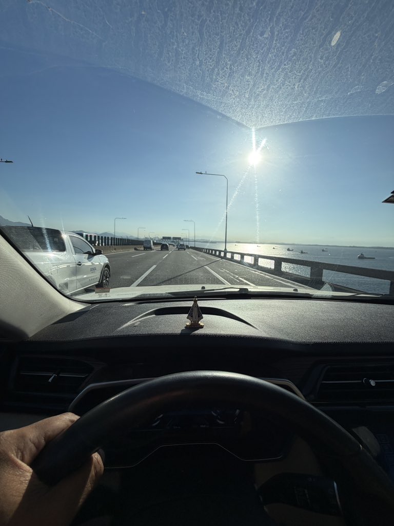 🤯🏌🏾‍♂️