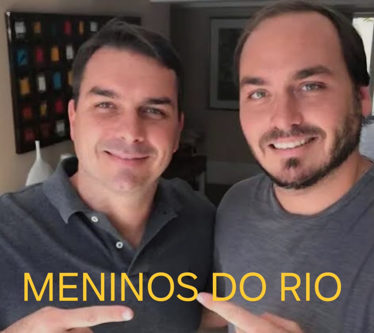 SANTA CATARINA NÃO É COLÔNIA ELEITORAL 

O Senado não é abrigo para herdeiros políticos e Santa Catarina não precisa de um senador importado da cidade do Rio de Janeiro, alguém que jamais teve vida pública no estado, que nunca esteve identificado ou empenhado nas suas demandas e