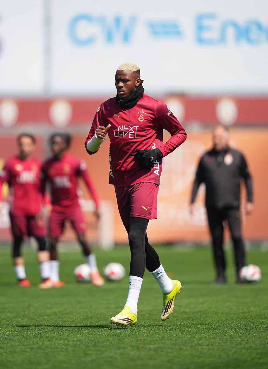 Derbide Biraz umut varsa senin sayende osi baba alçıyla beraber içlerinden geçeceksin 🇳🇬