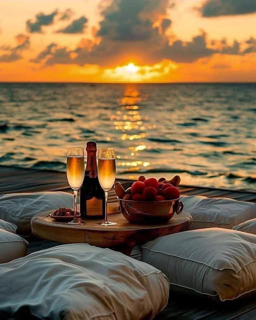 MariaSera41's tweet photo. Buon notte a tutti ❤️🍀 https://t.co/vgJ5Ma0dkH