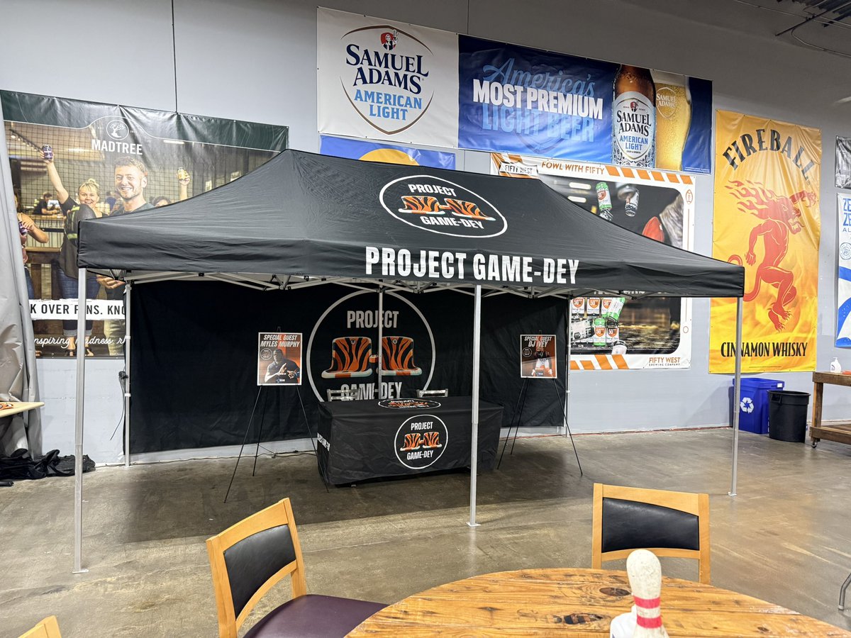 ProjectGameDey's tweet image. The calm before the storm…

Project Game-Dey’s 3rd Annual Draft Event Fundraiser at @FowlingCincy 

#Charity #Bengals #WhoDey #NFLDraft