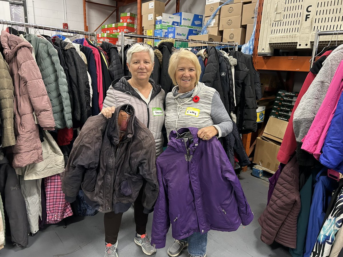 UHC_'s tweet photo. Happy Volunteer Week to some pretty exceptional women. 💜 Thank you Cathy, Theresa and Jamie for showing up for numerous UHC programs, always with a kind heart and warm smile. We appreciate you so much! https://t.co/ewhfoHtG4t