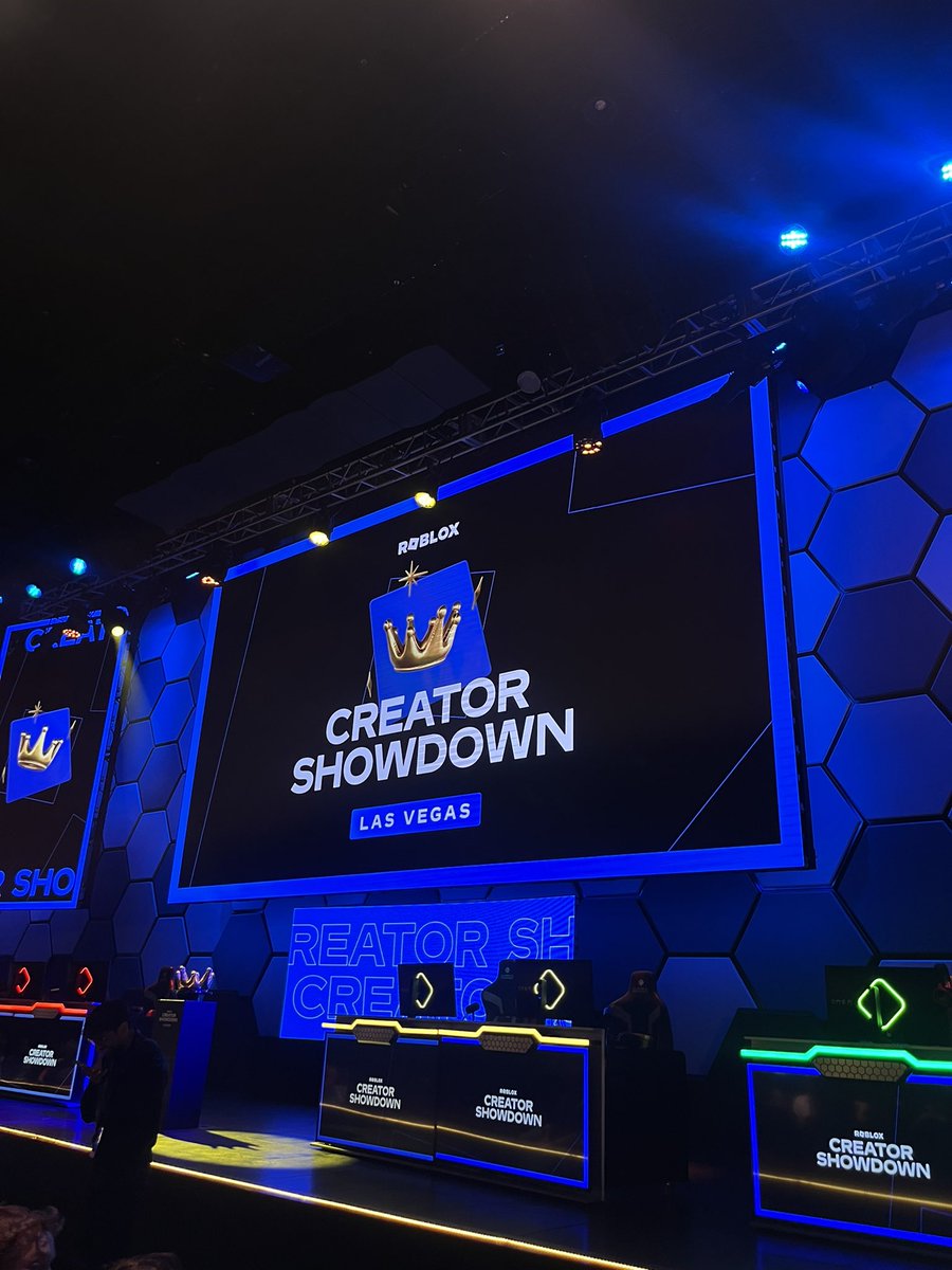 zzowbie's tweet photo. @diepolderclub !! #creatorshowdown https://t.co/g1L2iEMNA4