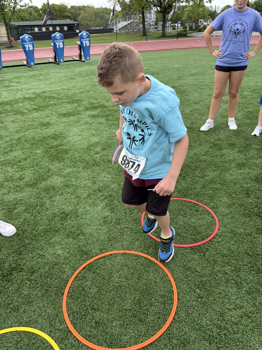 Check out these Bobcat all-stars! ⭐️ Their determination and joy was inspiring to all. We are so proud of the way they represented Blevins♥️ Way to shine today! #BlevinsPROUD #BobcatNation #SpecialOlympics 

<a href="/rockwoodschools/">Rockwood School Dist</a>