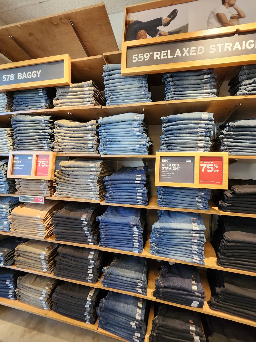 LBVFS's tweet image. LEVI’S® OUTLET AT THE LAKE BUENA VIST FACTORY STORES.
👖Select Jeans: BUY ONE GET ONE 75% OFF
👕Tops, Outerwear: 30% Off
Exclusions apply. Sale is subject to change. Visit the store for more details. #deals #shopnow #ootd #DealsOnDeals #Savings