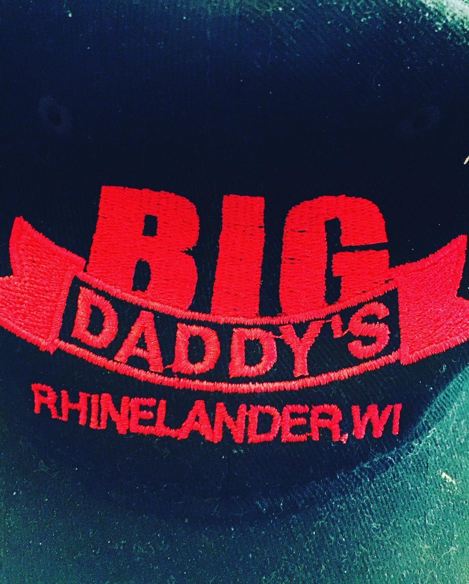 BigDaddysRhi's tweet image. Here's a question for you. After eating, do amphibians have to wait one before getting out of the water? bigdaddysbar.com #burger #local #homemade #pizza