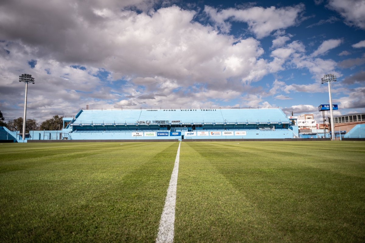 🏟️ El escenario de hoy

📍Estadio Antonio Candini, Río Cuarto

#VamosCanalla 🇺🇦💪🏼