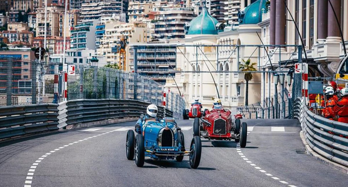 Javi_Etxebarria's tweet image. 🔴🔴¡Por cierto, para los muy cafeteros, este fin de semana se celebra el Grand Prix Monaco Historique 2026! Tenéis directos programados ya aquí: youtube.com/@automobileclu…
#F1 #Cars #Retro #Monaco