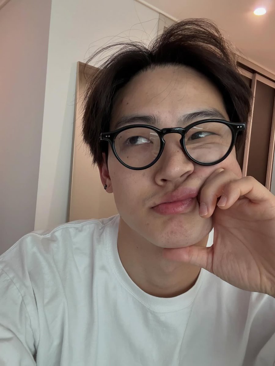 BBOMOLOGY tweet media