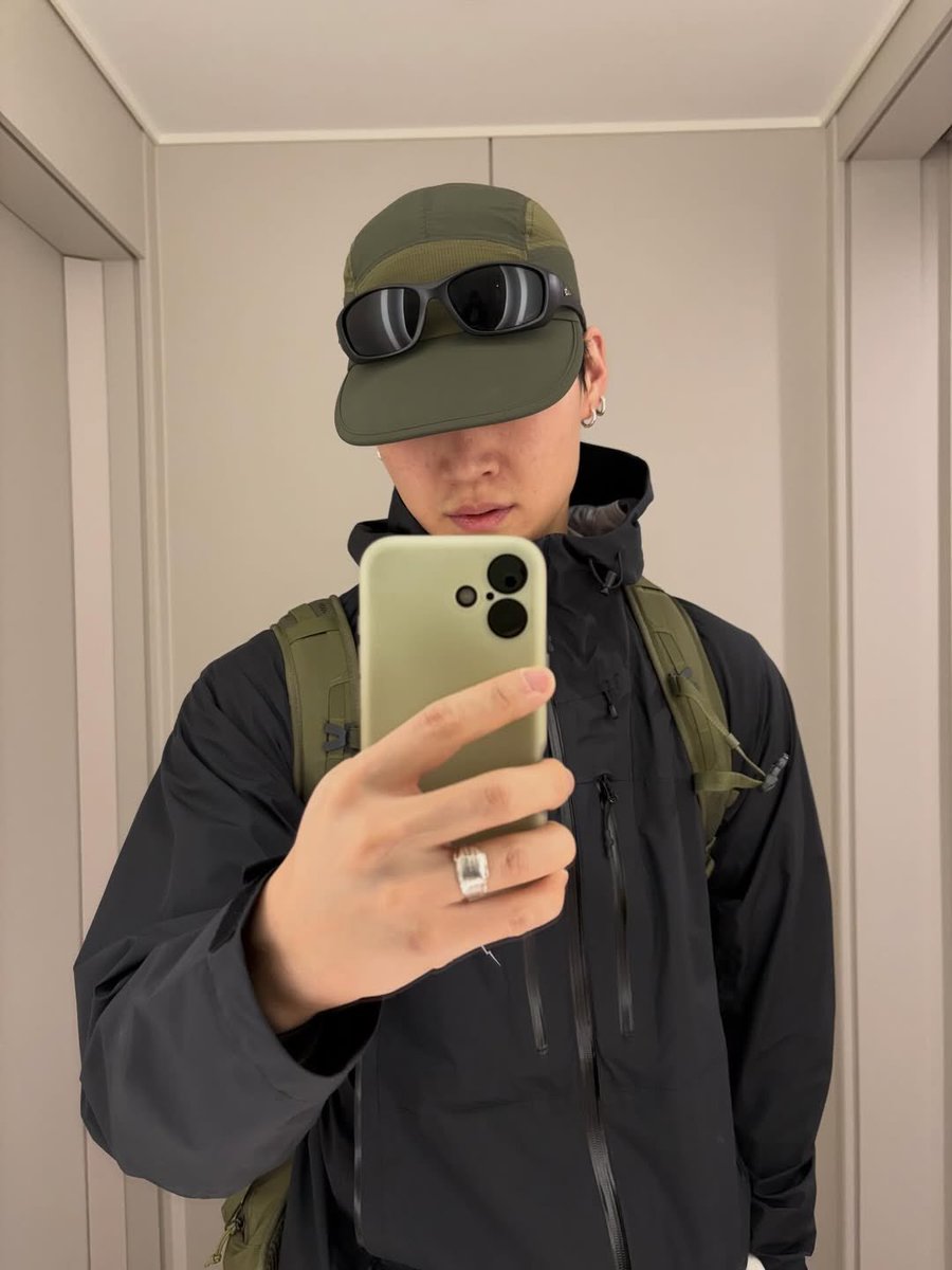 BBOMOLOGY tweet media