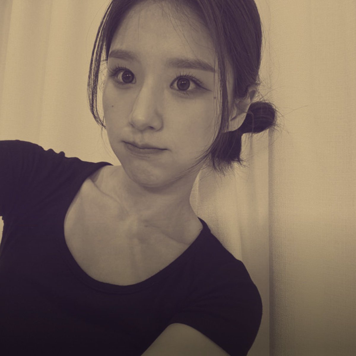 𝘈𝘙𝘌𝘕 𝘓𝘈𝘙𝘈𝘚𝘞𝘐𝘛𝘈 tweet media