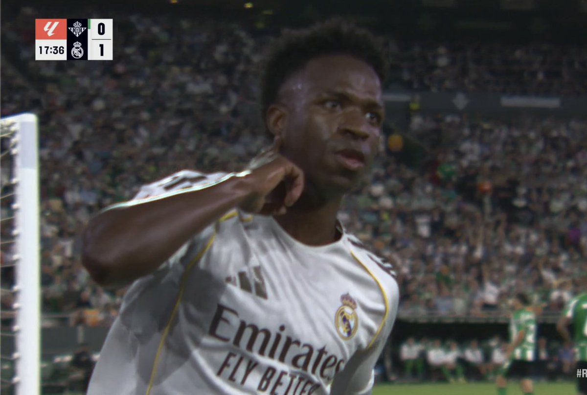 The Touchline | 𝐓 tweet media