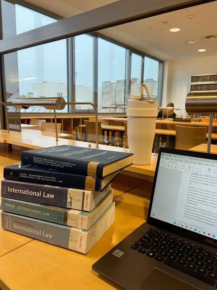 ~auline~ tweet media