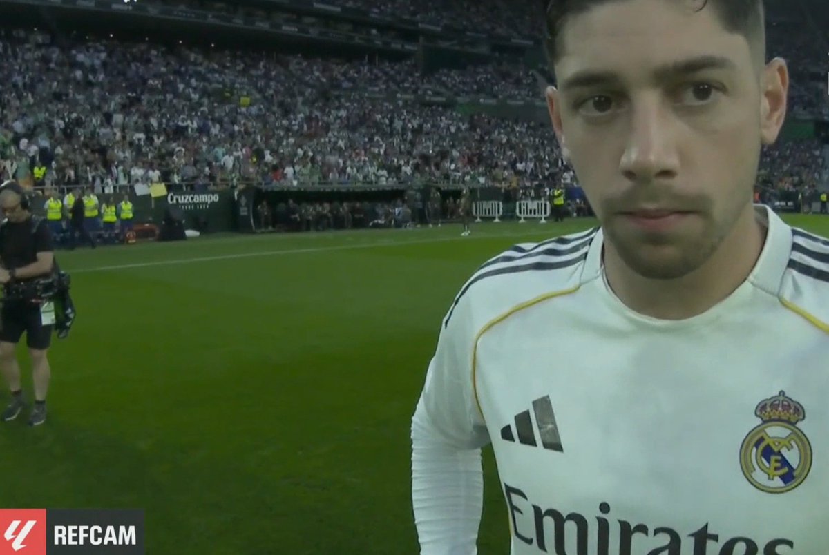 Llourinho tweet media