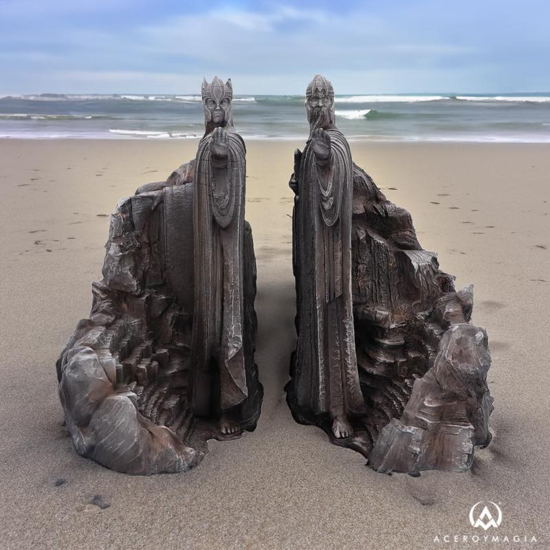 AceroyMagia's tweet image. Tu estantería no necesita más decoración.
Necesita dos reyes de Gondor vigilando la entrada.
Sujetalibros Gates of Argonath: para lectores que no colocan libros, levantan reinos.

aceroymagia.com/figuras-cine-y…

#aceroymagia #Tolkien #Gondor
