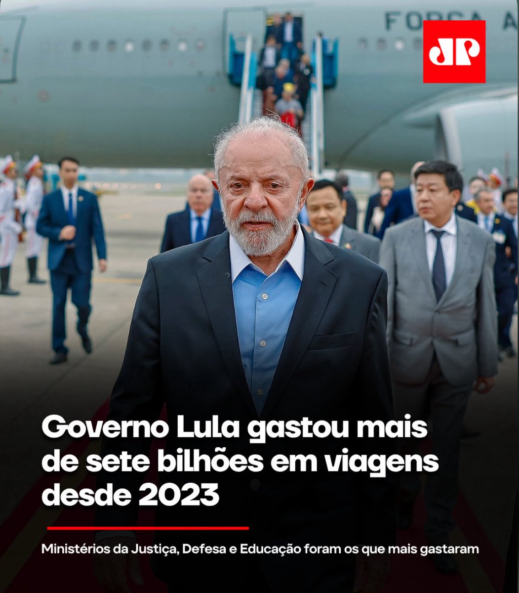 Cadê a turminha que falava do cartão corporativo do Bolsonaro?