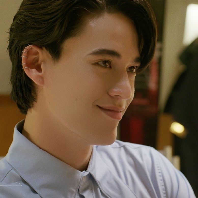 𝘭𝘢𝘳𝘪 || ᵒᶠᵈᵒ🎭 tweet media