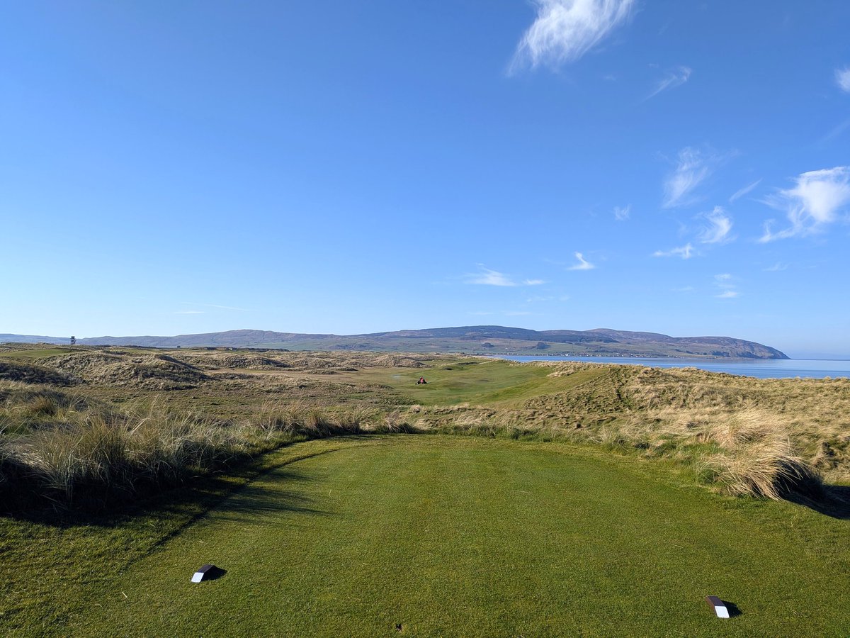 JayPDunes's tweet photo. Spring Golf on the West Coast can be pretty special @MachDunes https://t.co/G3GAgzLHxp