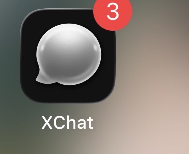 第一时间看到的不是推文，而是主网的xchat暴涨，马上打开x看了下，原来IOS可以下载了，仅支持26.0以上的系统下载
下载后......