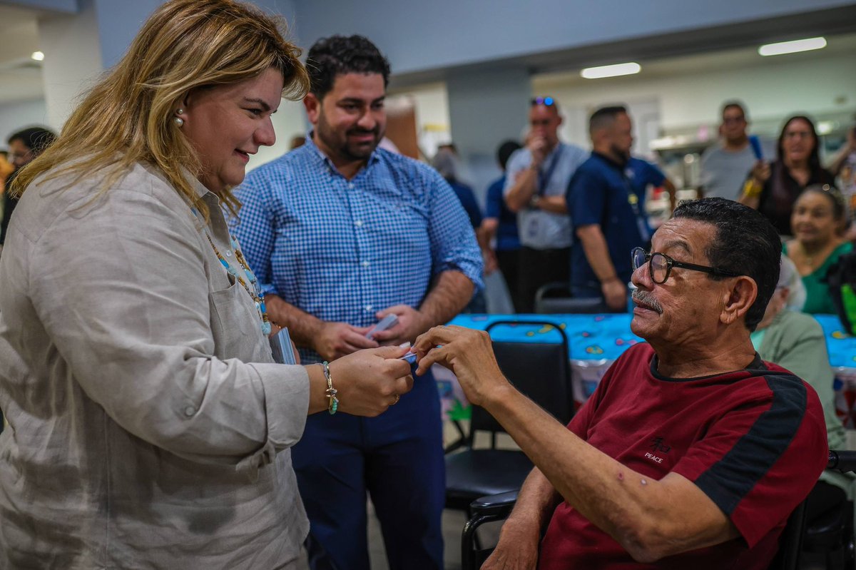 Jenniffer González tweet media