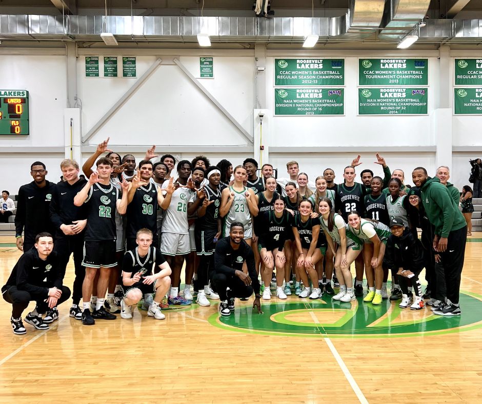 Roosevelt University tweet media