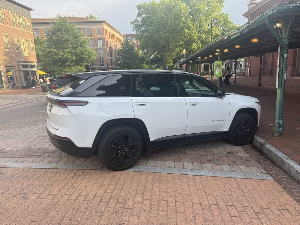 Silas Nichols tweet media