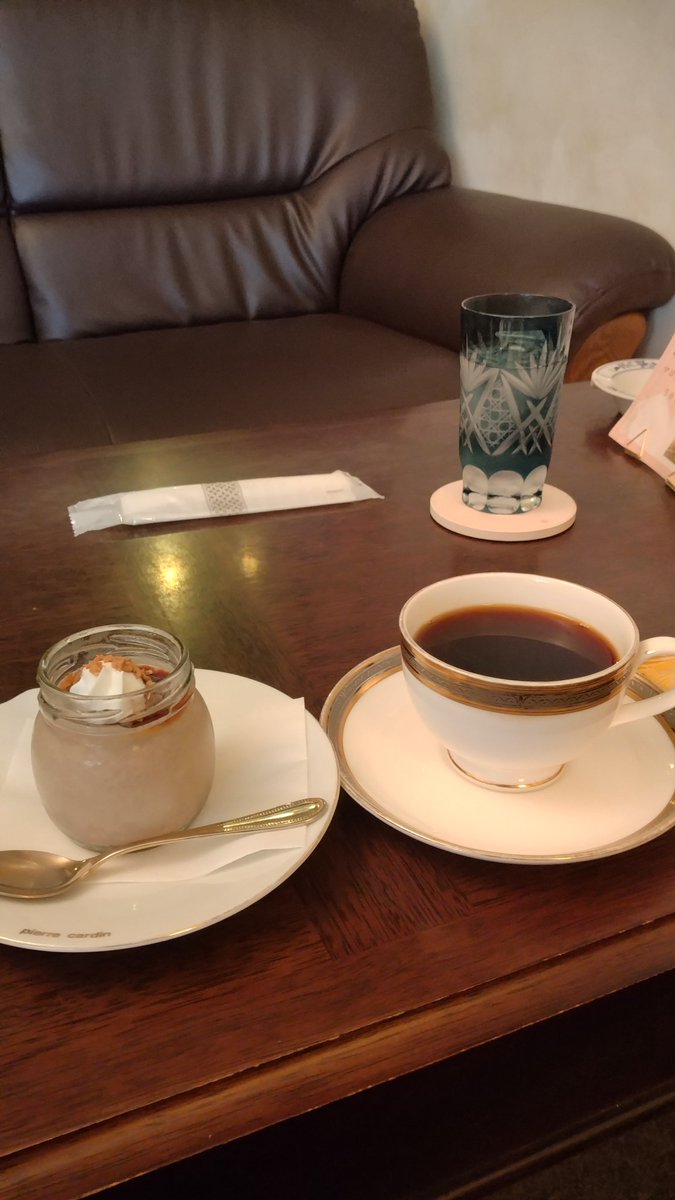 ジョン・コーフィ☕ tweet media
