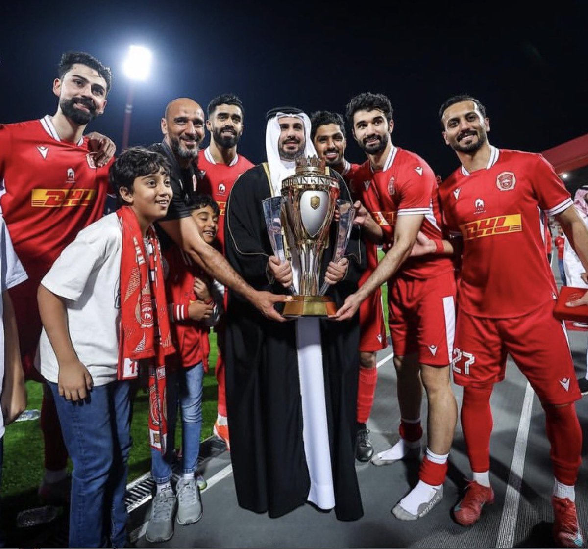 غـادة البحرين tweet media