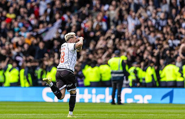 Gregor Brown tweet media