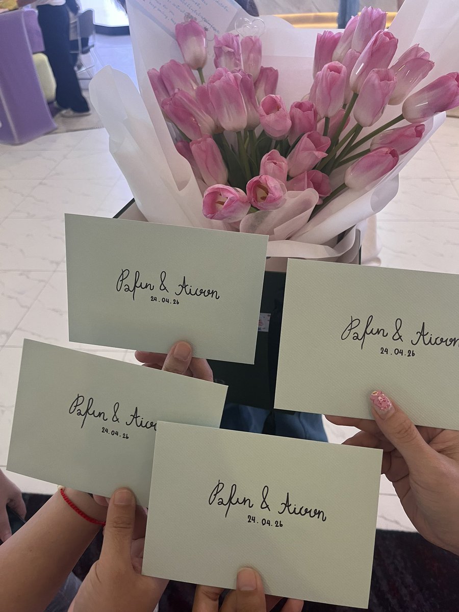 ป๊อกแป๊ก24 เมษาลางานไปดูFulfill🤓 tweet media