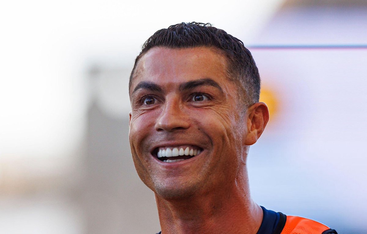 عالم القوت tweet media