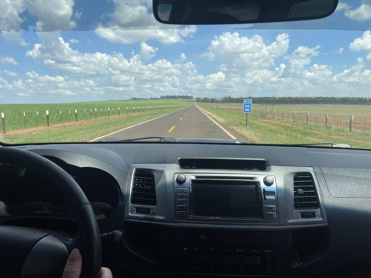 Eu cheguei faz 1h e esqueci de avisar vcs!! 

Alô MS!!! 

Já estou em CG! 🏡