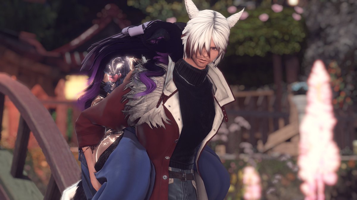 Karumipics's tweet photo. “So at the market today…”

“…Karu?”

“Zzz…”

#miqote | #gposer https://t.co/W8a2scSvfi