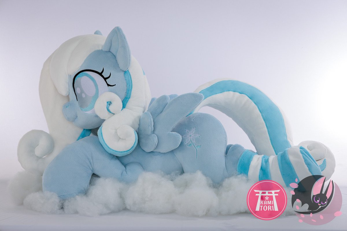 Half life size ❄️ Snowdrop💖  Pictures by @KamiTori_desin📸   Our pony commission is open for all sizes from 8" tall to  life size for OCS the whole YEAR. If you are interested our page is 🌸 neroplushies.com 🌸 😊 
 #mlpfim #mlpocs #mylittlepony #MLPplushie #plush
