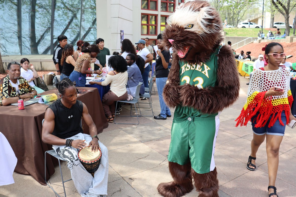 SLAOEssex's tweet image. The Wolverine got loose at Students First Fest 2026!! 

#studentsfirst #essexcountycollege #collegeclubs #mascot