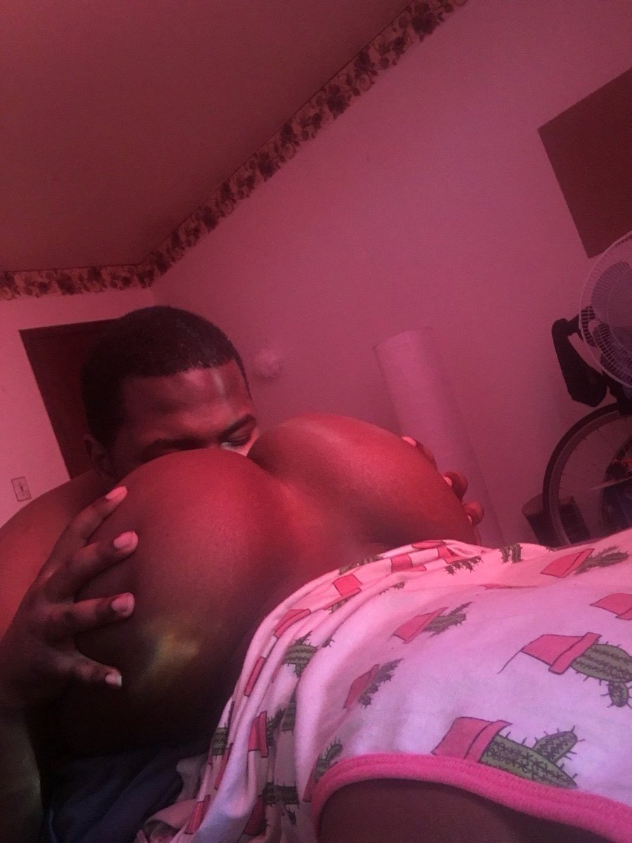 AdultMoodsX tweet media