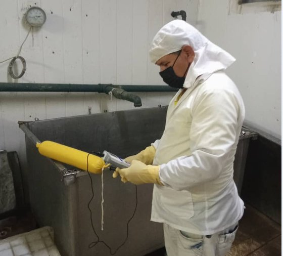 <a href="/DiazCanelB/">Miguel Díaz-Canel Bermúdez</a> <a href="/MMarreroCruz/">Manuel Marrero Cruz</a> <a href="/DeivyPrezMartn1/">Deivy Pérez Martín</a> <a href="/AlexisLorente74/">Alexis Lorente Jiménez</a> <a href="/alfonso_noya/">Alfonso Noya Martínez🇨🇺</a> <a href="/IcsCuba/">Instituto de Información y Comunicación Social</a> <a href="/radio_cubana/">Radio Cubana</a> La receta de un tecnólogo que no se rinde. radiosanctispiritus.cu/es/la-receta-d…