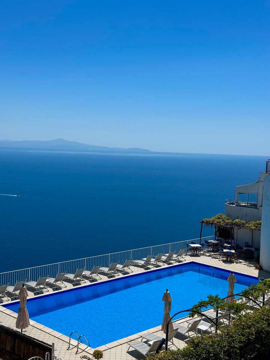 P H E T H R I S H I A 🌿 tweet media