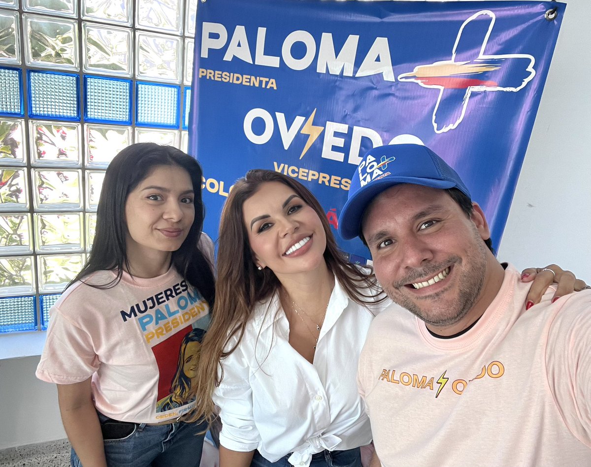 FabianAndresHC's tweet photo. #SantanderAntipetrista 

Desde Santander, el equipo @MiguelPintoRep @MiguelPintoH1 nos sumamos por Colombia. 

🕊️➕⚡️🟰🇨🇴
#ColombiaMásGrande https://t.co/RqDySIQiVj