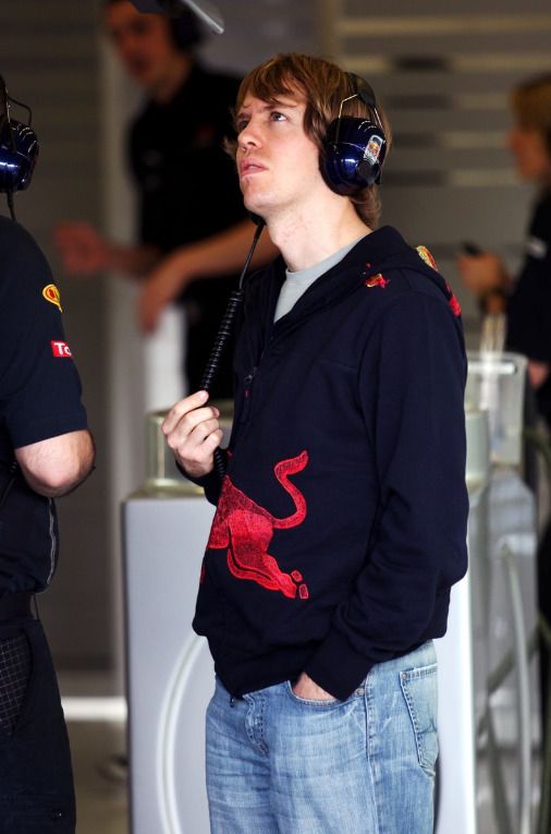 julie ☆ tweet media