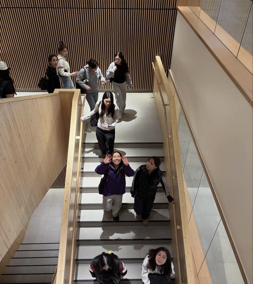 studyTDSB's tweet image. Campus tour @GBPolytech for our #internationalstudents @tdsb as part of our support for pathways planning, find out what’s right for them. Thanks to all who joined!