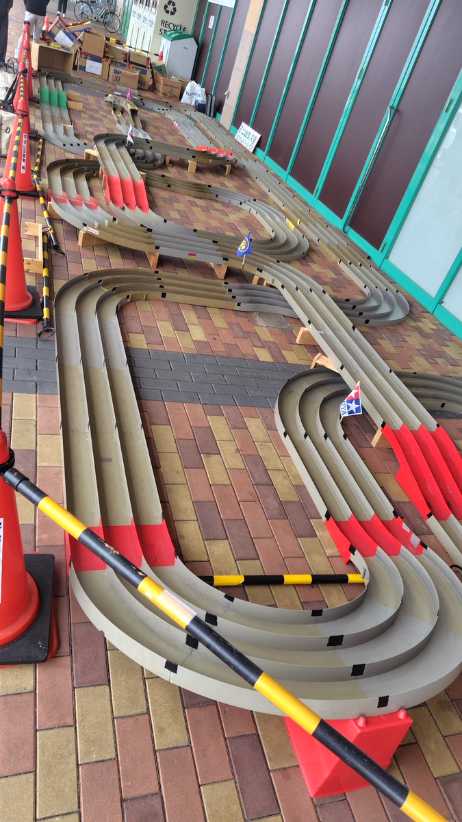 umiushinoyakata's tweet image. ドリームハウスの5月の定例レースは
5月3日(日)13時から
いつもの伊勢御園ショッピングセンター
(御園ベリー)店頭での開催を予定しています

案の定ジャパンカップと第1日曜日がかぶってる
7,9月は日程調整はいると思いマフ
#mini4wd #ミニ四駆 #ドリームハウス