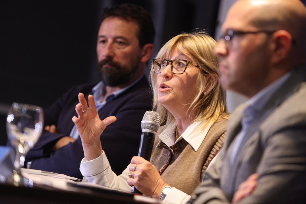 Cristina Lustemberg tweet media