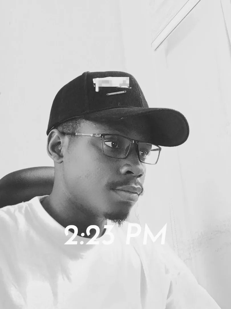Josephzakkafali's tweet photo. Proverbs 4:25
Let thine eyes look right on, and let thine eyelids look straight before thee.
Fixed focus. Unwavering faith. Great things take time and intentionality.
#thelightapp
#lightapp https://t.co/7sIvLzLQmG