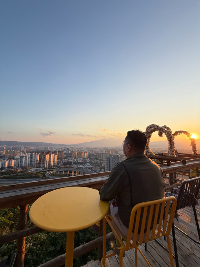 Jane Olive tweet media