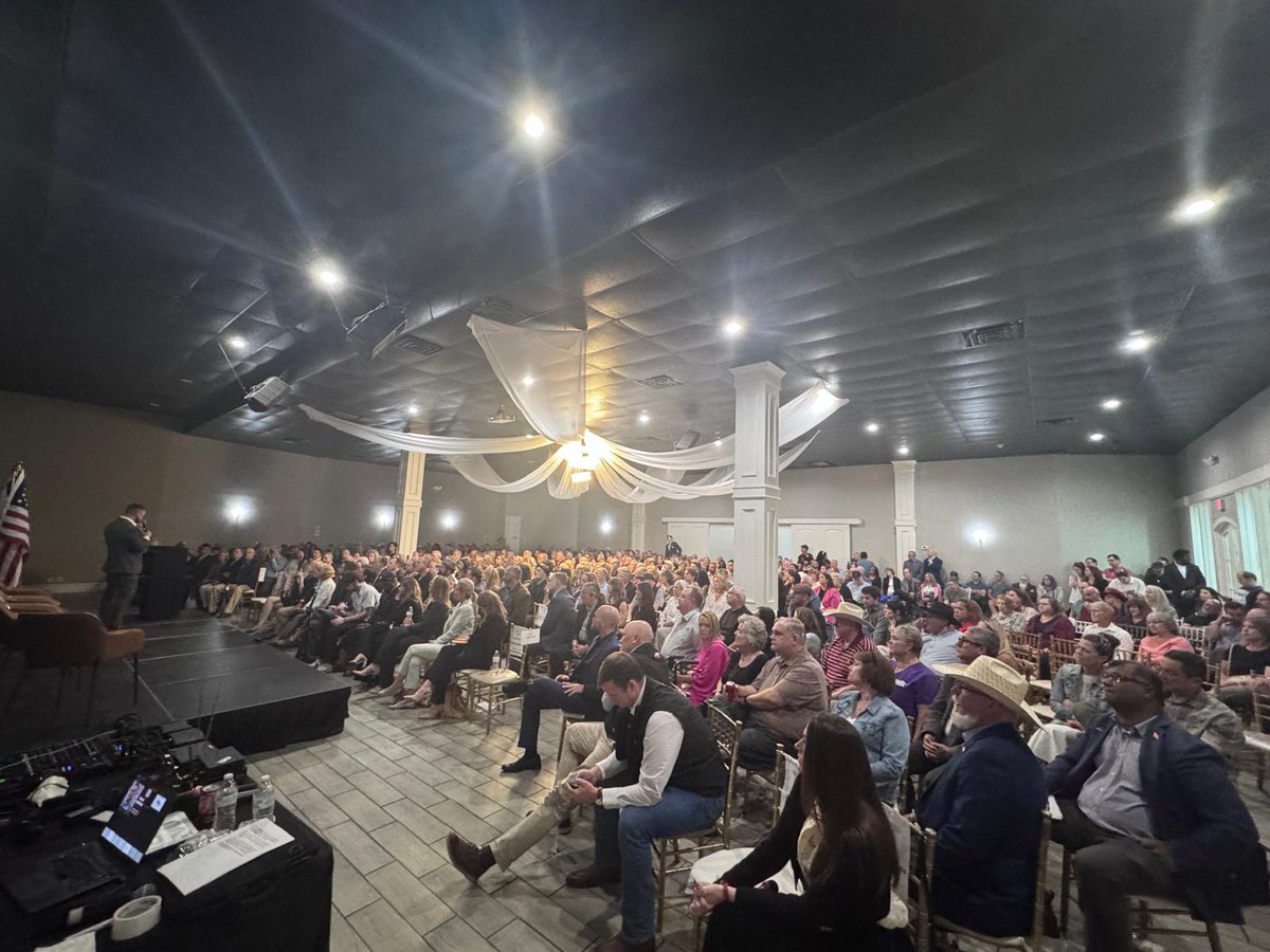 Tommy Robinson 🇬🇧 tweet media