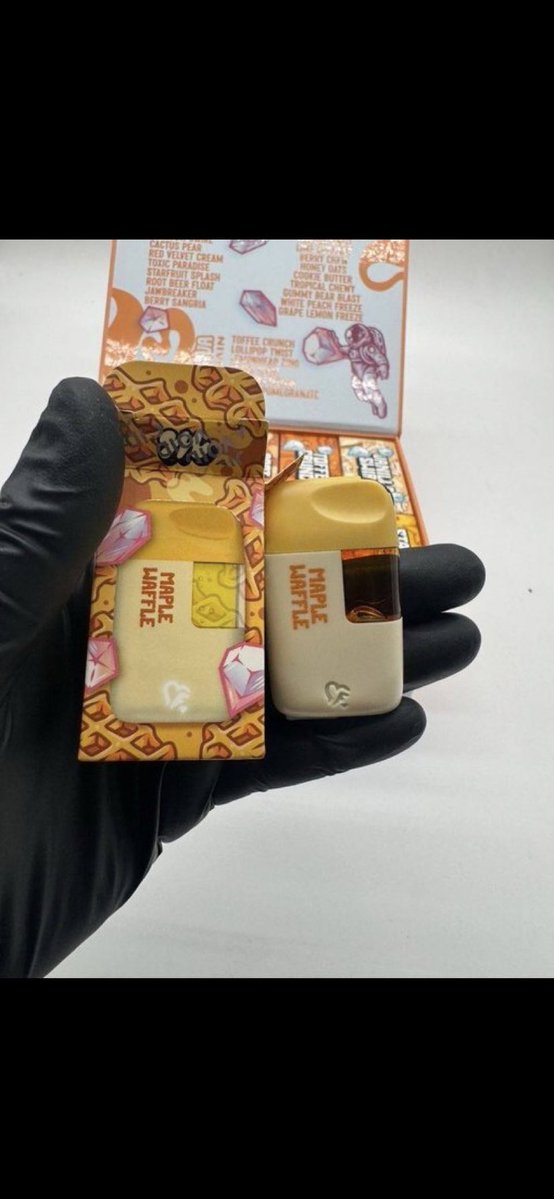 HudsonMcgrbs's tweet image. Premium indoor exotic cannabis strains featuring authentic Zaza and Cali Kush await you. Available in San Miguel de Allende Mexico, Bucharest Romania, Fukuoka Japan, Granada Spain, Brisbane Australia, Luxembourg City Luxembourg, Indianapolis Indiana, and Denver Colorado USA.#vape